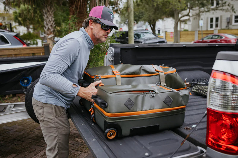 Fishpond Stormshadow Rolling Carry-on