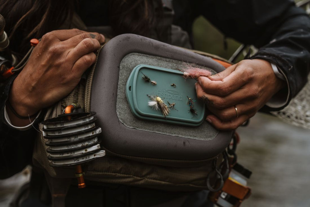 Fishpond Tacky Grande Fly Dock- MagPad